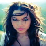 Jessica Parker Kennedy